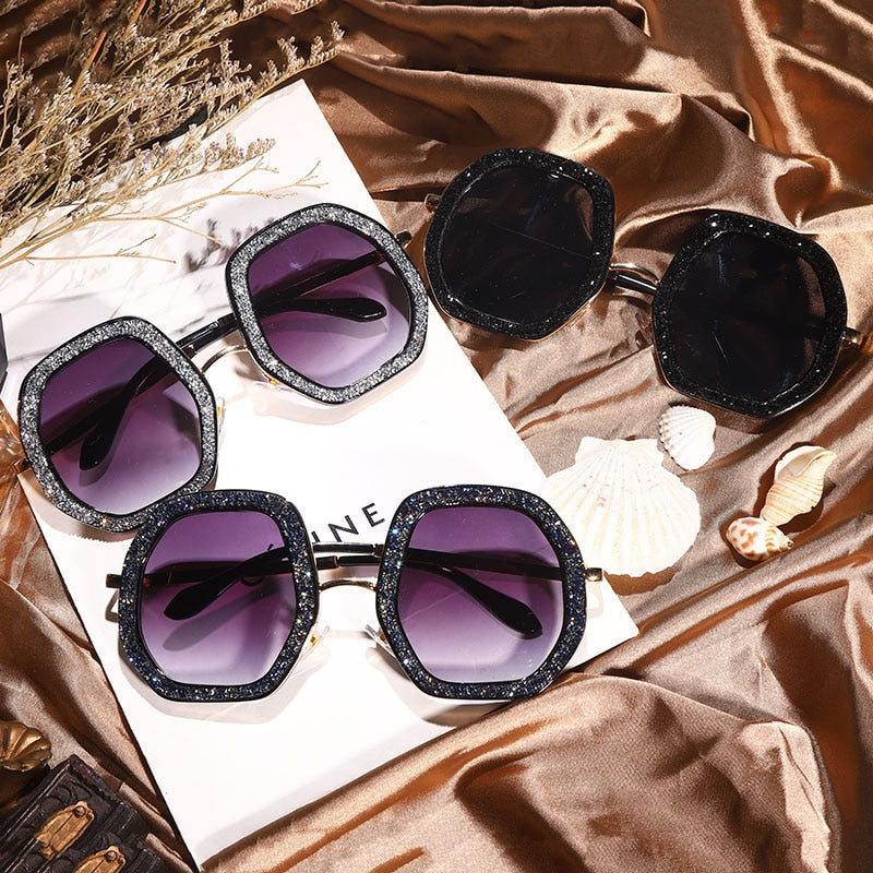 STELLY'S PLACE 2022 Oversized Sunglasses Women Luxury Diamond Shiny Crystal Sunglasses Men UV400 Shades Eyewear Hipster Necessary